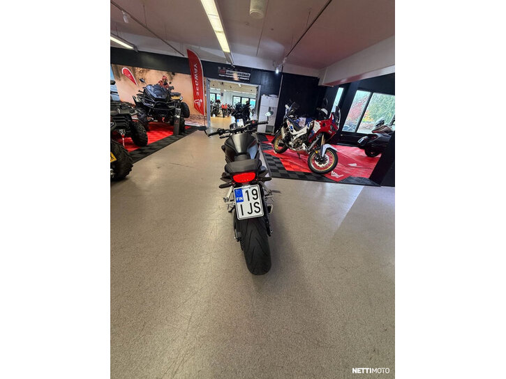Moottoripyörä Honda CB 2023 27020216