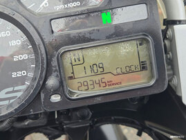 Moottoripyörä BMW R 2012 27082706