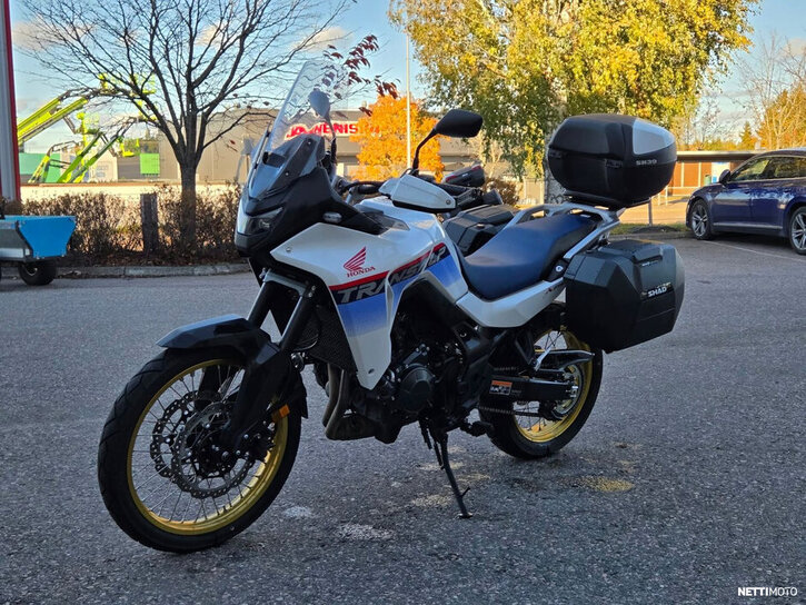 Moottoripyörä Honda XL 2025 27109635