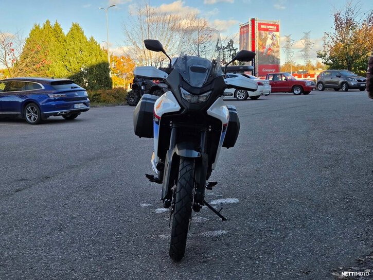 Moottoripyörä Honda XL 2025 27109640