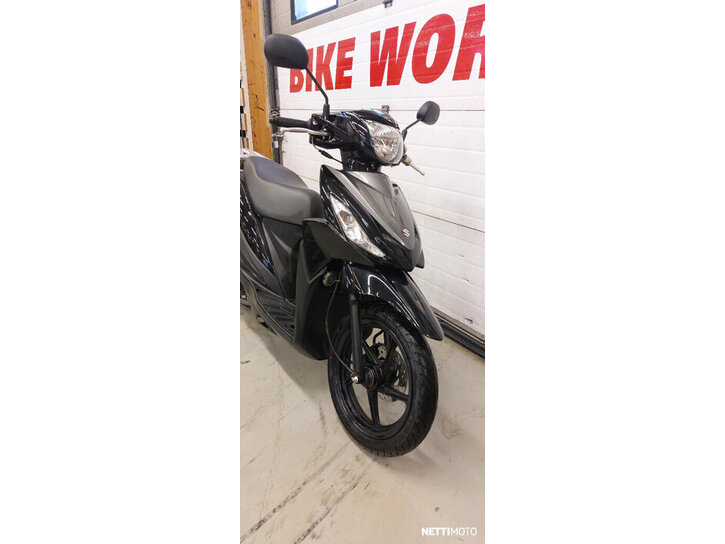 Skootteri Suzuki UK110 2018 27191793