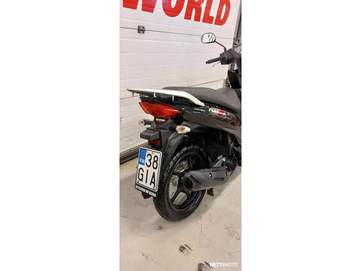 Skootteri Suzuki UK110 2018 27191794