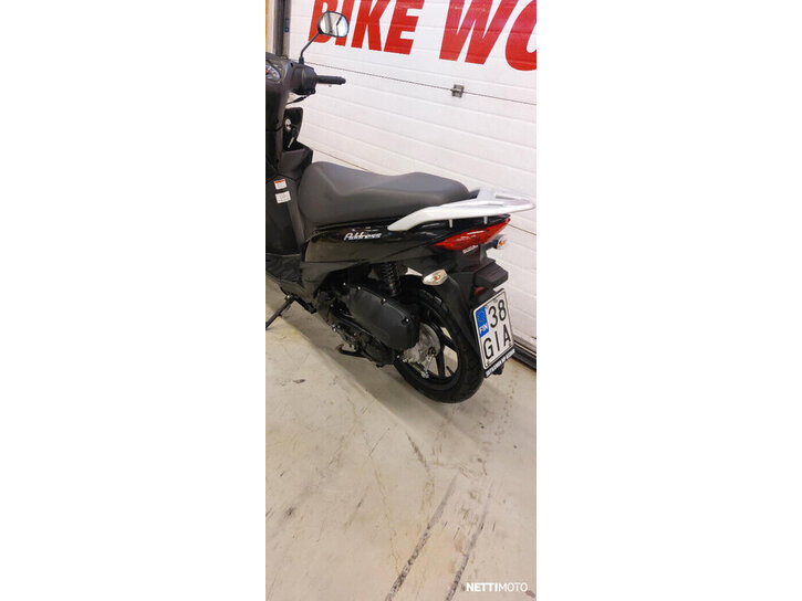 Skootteri Suzuki UK110 2018 27191798