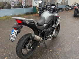 Moottoripyörä Honda XL 2023 27212058