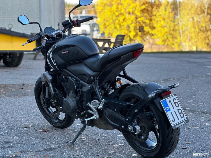 Moottoripyörä Triumph Trident 2021 27236502