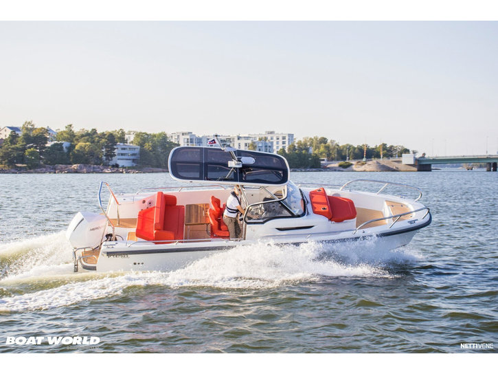 Moottorivene Nimbus T8 2024 3059081