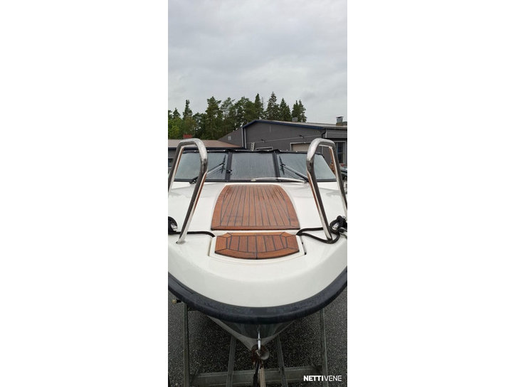 Moottorivene AMT 230 DC 2020 3030801