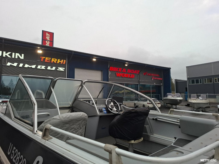 Moottorivene Buster Magnum 2008 3098064