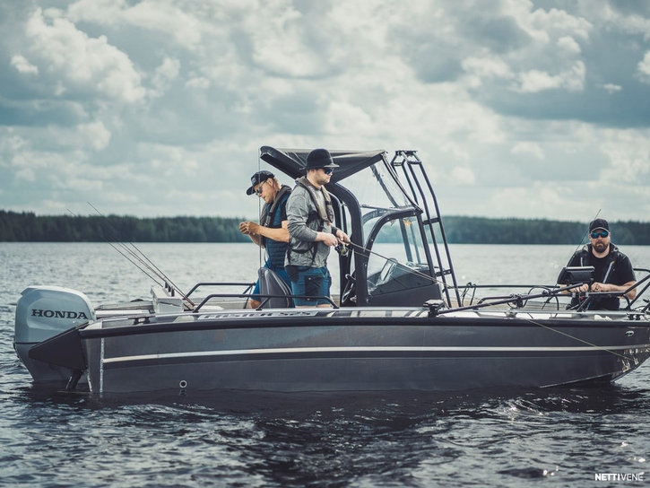 Moottorivene Faster 525 CC 2026 3109603