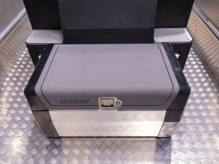 Moottorivene Faster 525 CC 2026 3109614