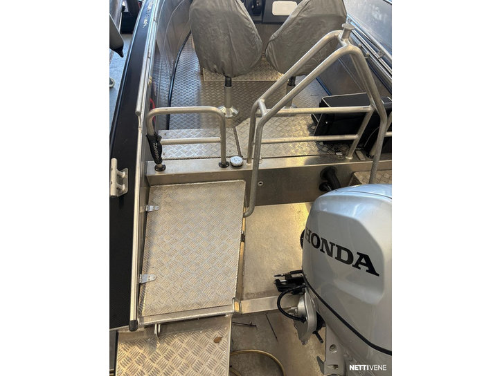 Moottorivene Silver Shark CCX 2021 3125516