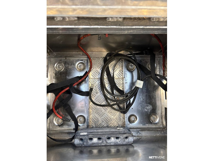 Moottorivene Silver Shark CCX 2021 3125523