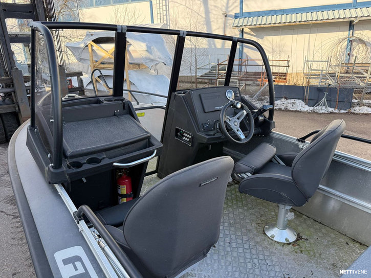 Moottorivene Faster 525 SC 2021 3143565