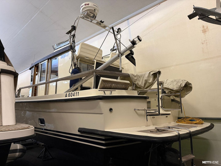 Moottorivene Targa 27.1 2010 3147379