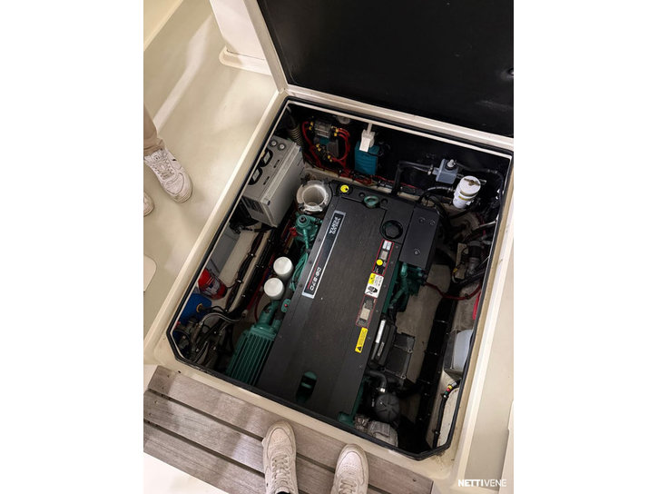 Moottorivene Targa 27.1 2010 3147392