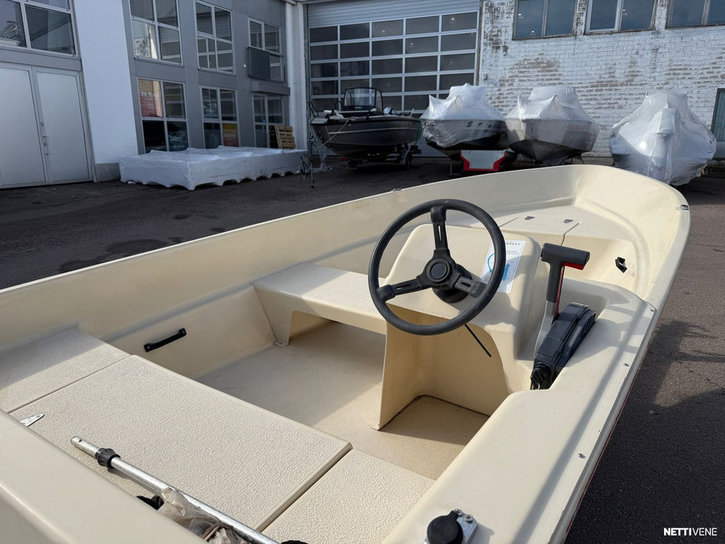 Moottorivene Willys  2007 3157488