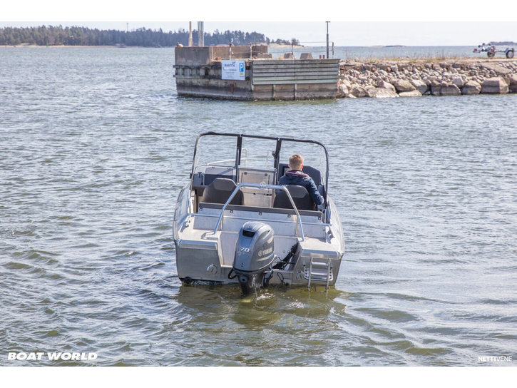 Moottorivene Buster X 2021 3220290