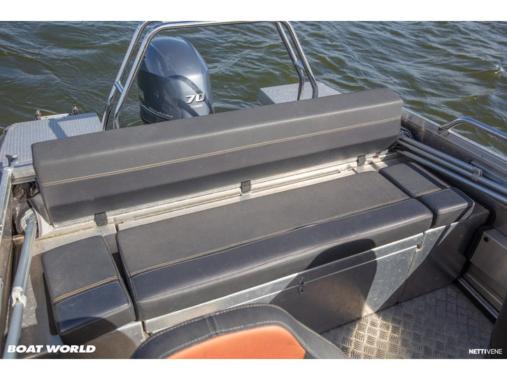 Moottorivene Buster X 2021 3220304