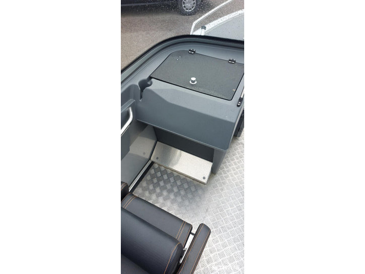 Moottorivene Buster XL 2019 3255507