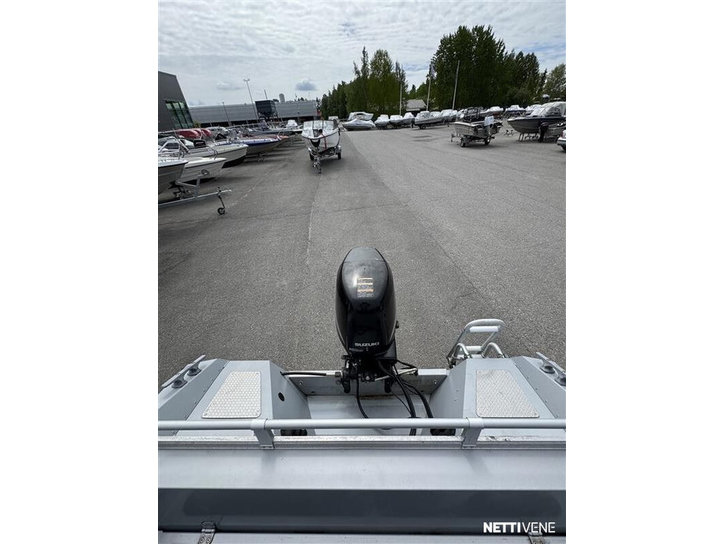 Moottorivene Buster L 2 2008 3293278
