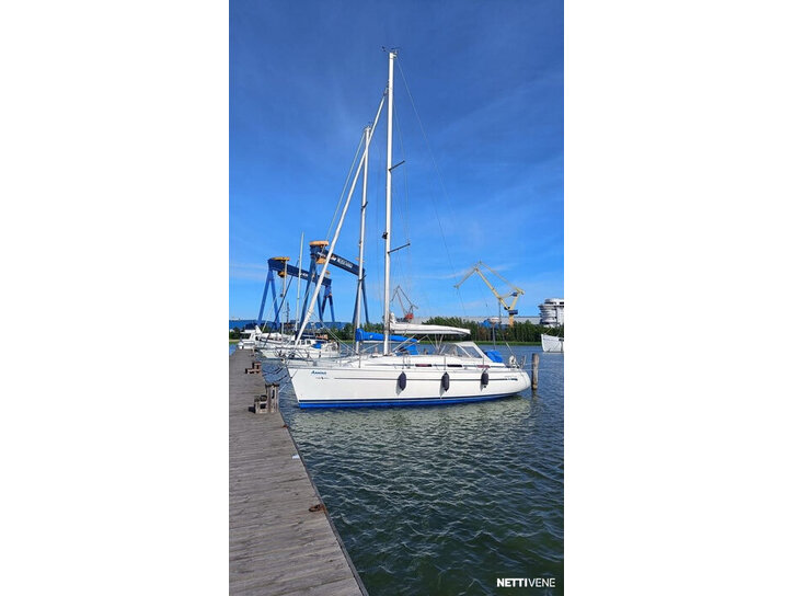 Purjevene Bavaria Cruiser 32 2005 3460907