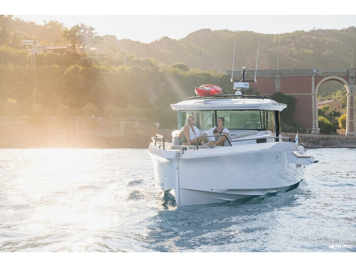 Moottorivene Axopar 45 XC Cross Cabin 2027 3332629