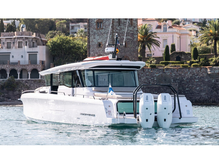 Moottorivene Axopar 45 XC Cross Cabin 2027 3332635
