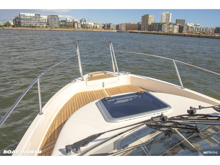 Moottorivene Aquador 23 WA 2010 3498053