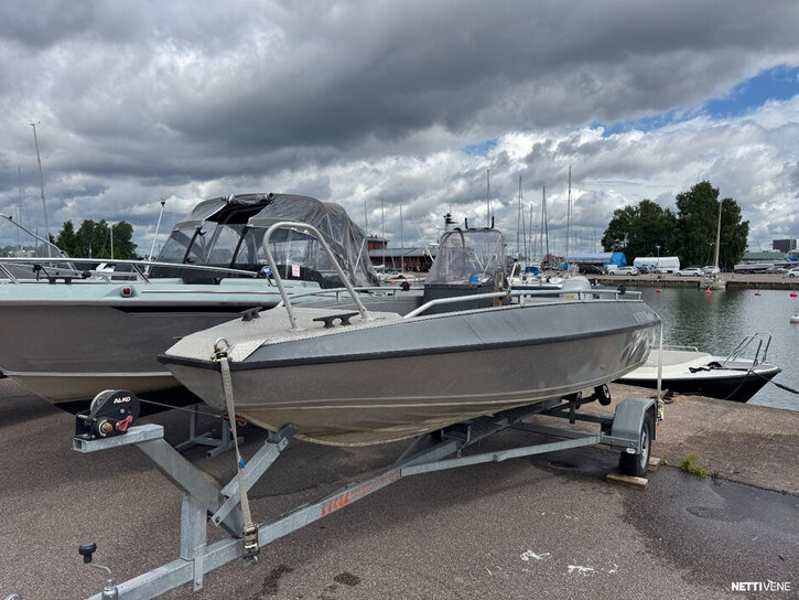Moottorivene Buster L  1994 3353847