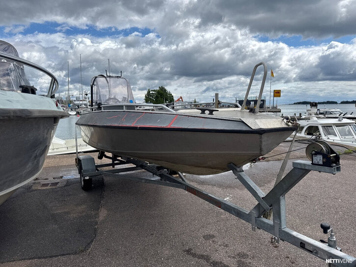 Moottorivene Buster L  1994 3353855