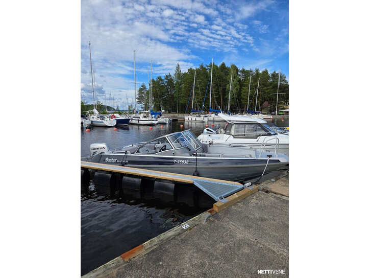 Moottorivene Buster Magnum 2006 3389646