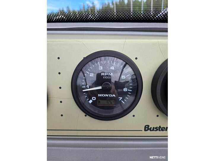 Moottorivene Buster Magnum 2006 3389650