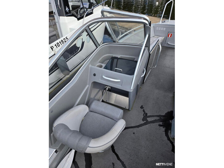 Moottorivene Buster Magnum 2006 3389654