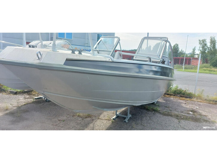 Moottorivene Buster Magnum 2006 3389664