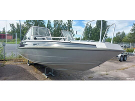 Moottorivene Buster Magnum 2006 3389665