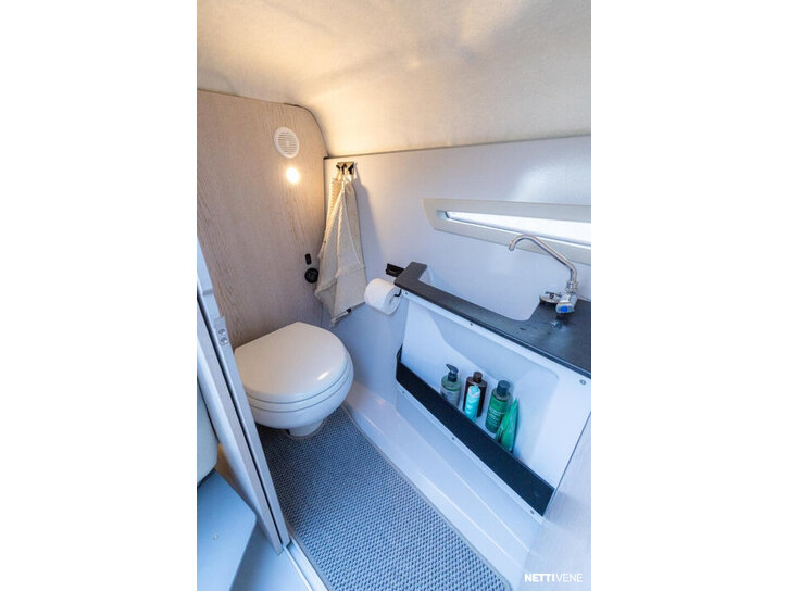 Moottorivene Silver Raptor 2026 3410294