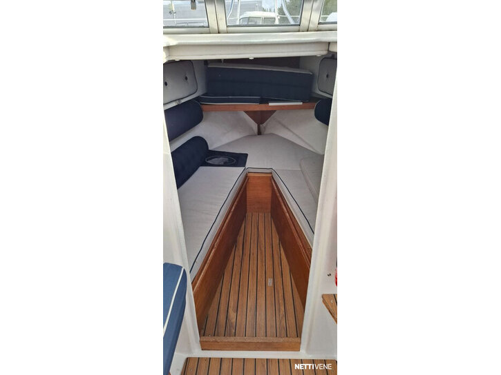 Moottorivene Uttern C68 2002 3439373