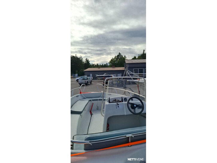 Moottorivene Suvi 4650 SR 2010 3442380