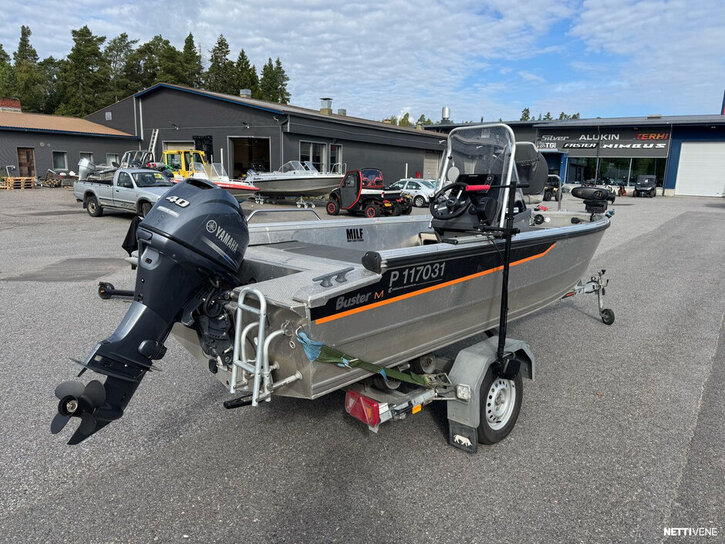 Moottorivene Buster M1 2023 3453130