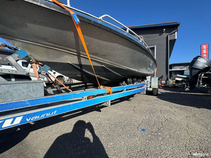 Moottorivene Buster Magnum 1990 3462834
