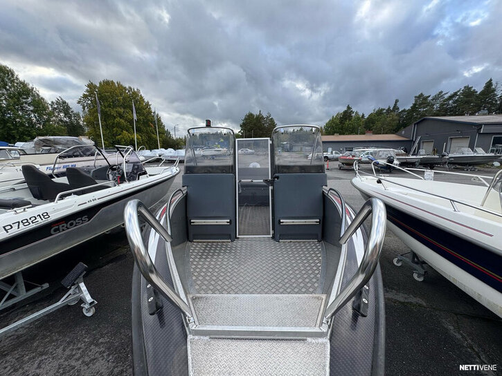 Moottorivene Faster 525 SC 2013 3485524