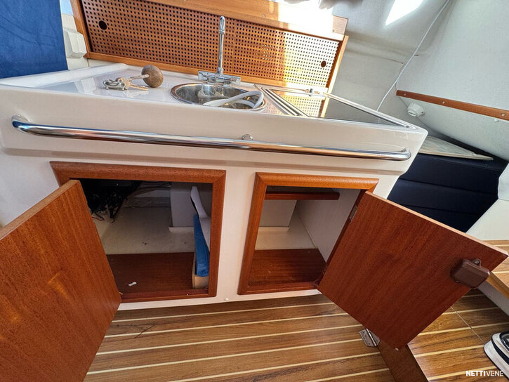 Moottorivene Bella Falcon 26  2008 3492332