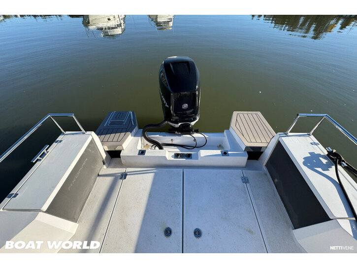 Moottorivene Axopar 28 Cabin 2015 3501062