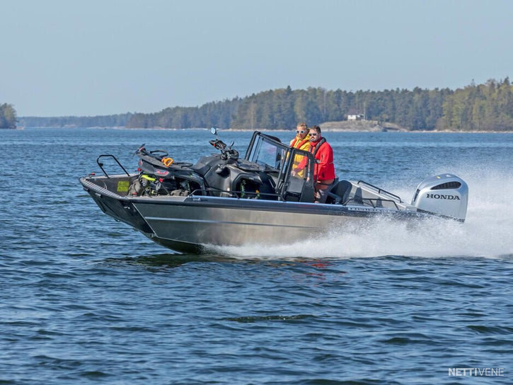 Moottorivene Faster 635 CC 2025 2371062