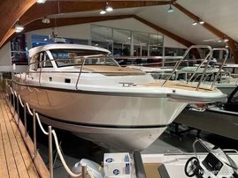 Moottorivene Nimbus 365 2025 1610336