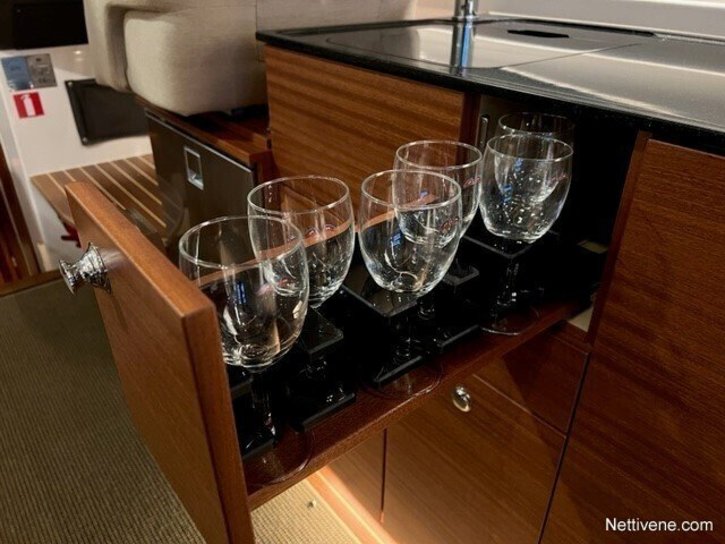 Moottorivene Nimbus 365 2026 1610351