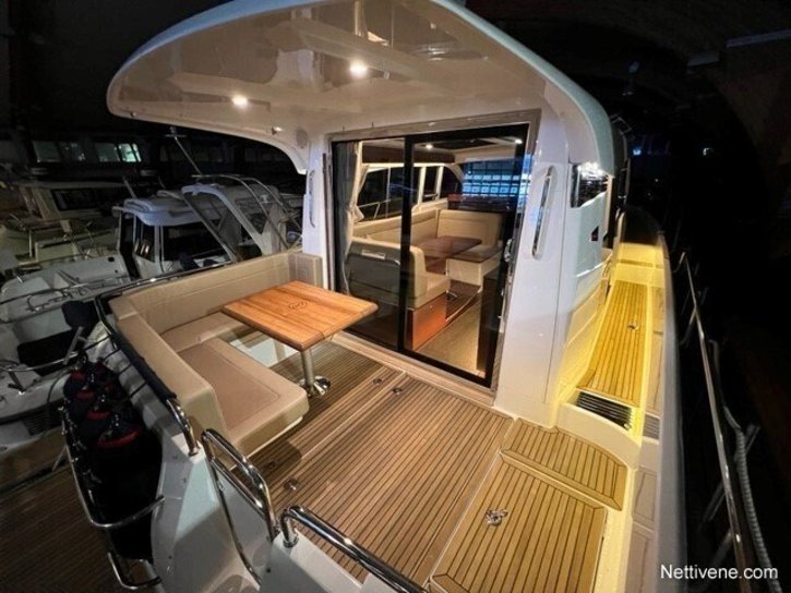 Moottorivene Nimbus 365 2026 1610365