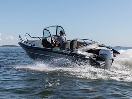 Moottorivene Faster 525 CC 2026 1215611