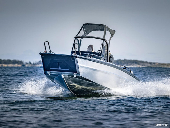 Moottorivene Faster 545 CC 2026 3055358