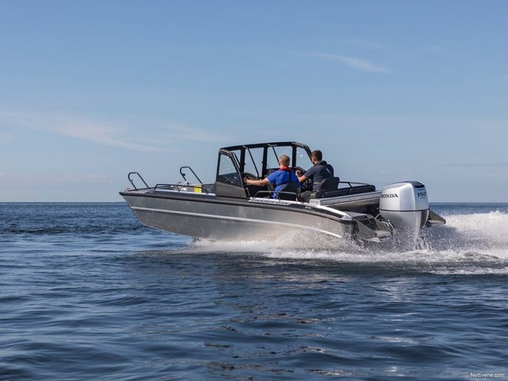 Moottorivene Faster 635 CC 2026 1215710